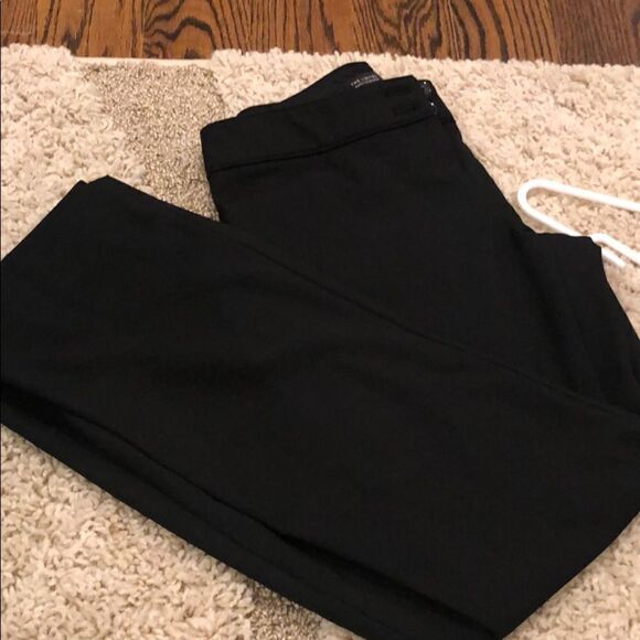 Women’s dress pants  - Picture 1 of 3